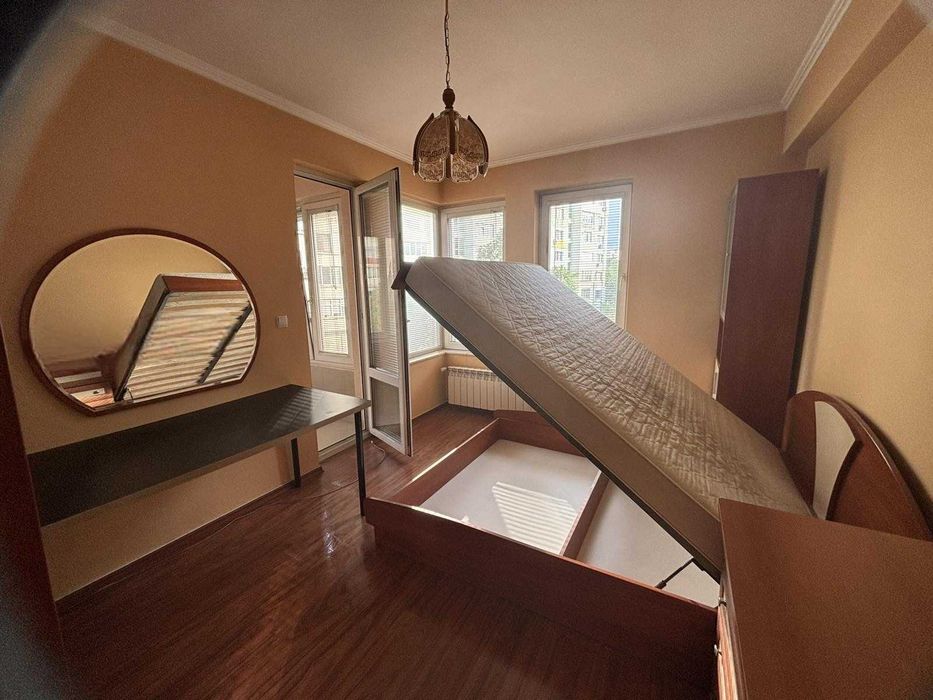 Дава се под наем Тристаен апартамент в София, Младост 2 - 105 кв.м за 900 € - Снимка #7