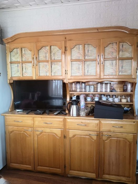 Кухня, кухненски шкафове