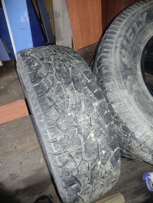 Покрышки для внедорожников б/у R 15