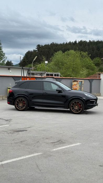 Porsche cayenne GTS