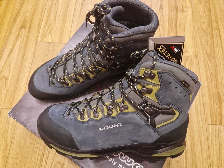 Bocanci, ghete LOWA Camino GTX, Goretex, mas 46,meindl,mammut scarpa