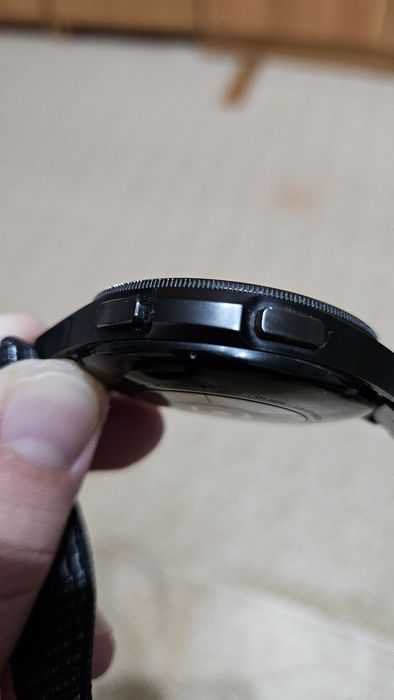 Samsung Galaxy watch 4 classic (46mm.)