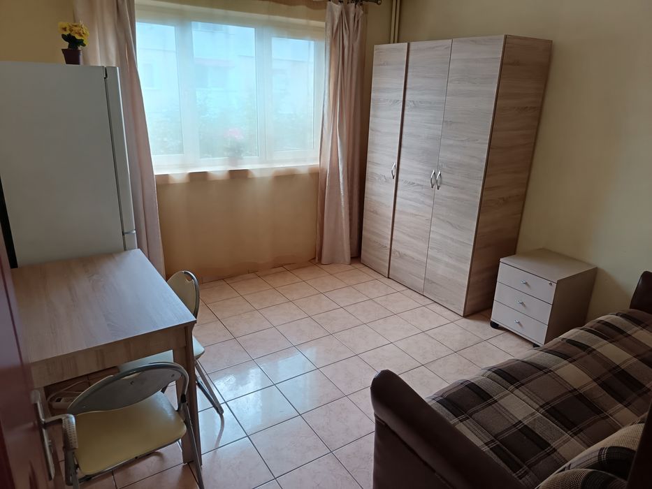 Închiriez garsoniera decomandata perfect mobilata