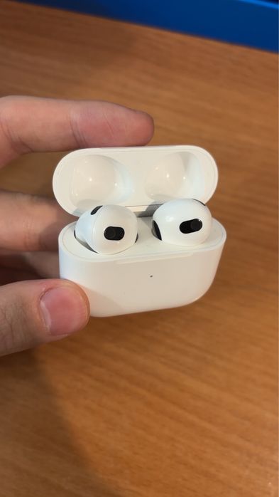 Airpods 3 б/у оригинал