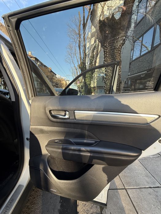 Рено Колеос Initiale Paris