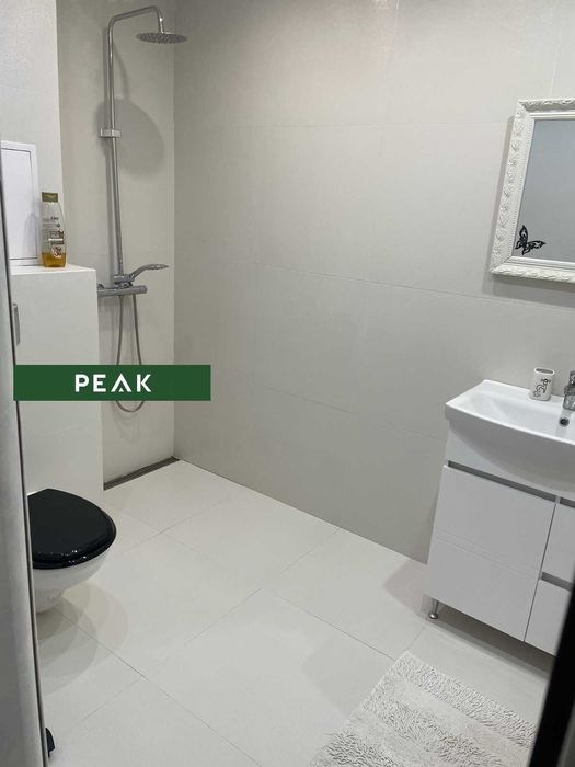 Дава се под наем Двустаен апартамент в София, Надежда 2 - 70 кв.м за 345 € - Снимка #2