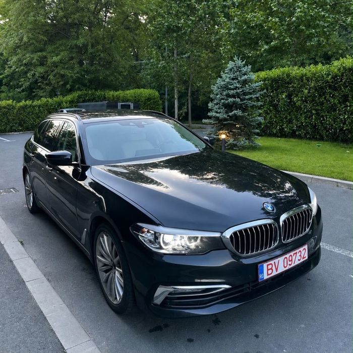 BMW Seria 5 530d xDrive Luxury Line G31