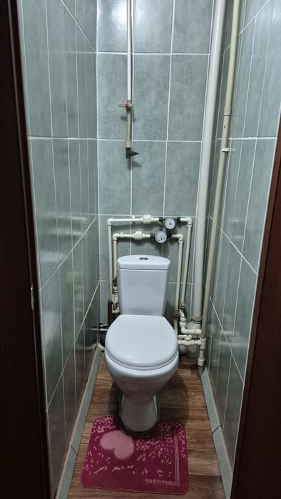 Продаётся квартира на 6микр дом 43