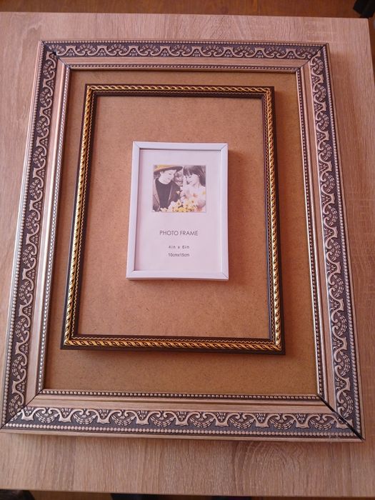Рамки для фото и картин