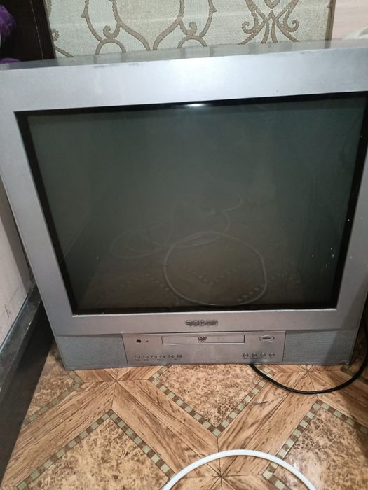 Продаётся телевизор
