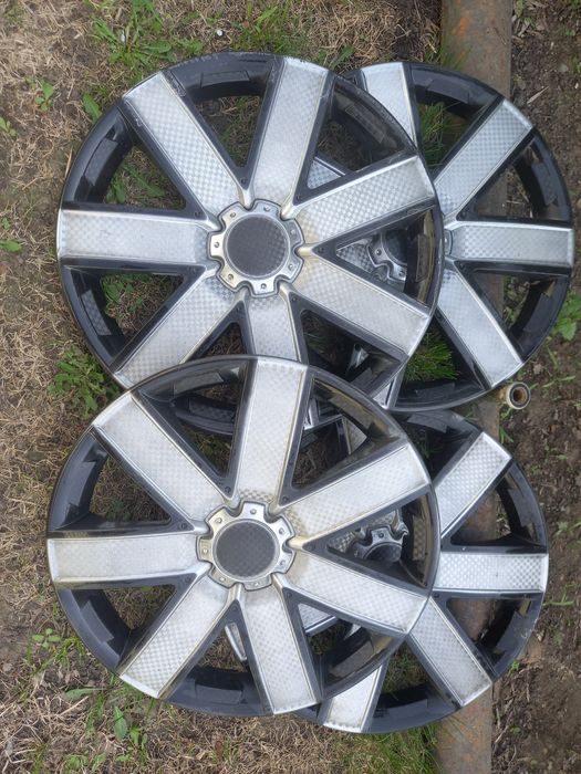 Колпаки универсальные на 15