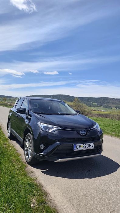 Toyota RAV4 Toyota RAV4 Hybrid