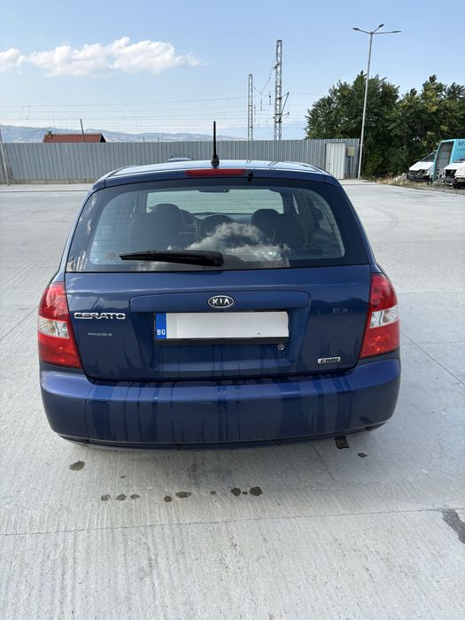 Kia Cerato 2.0 CRDI