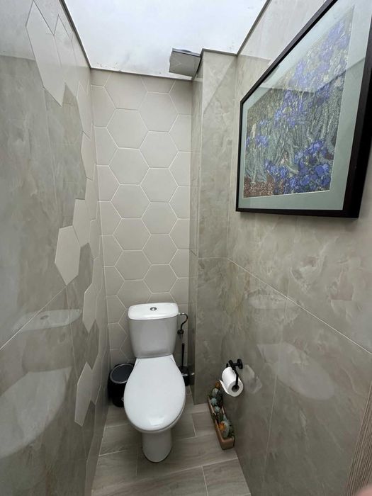 Дава се под наем Тристаен апартамент в София, Лозенец - 118 кв.м за 900 € - Снимка #9