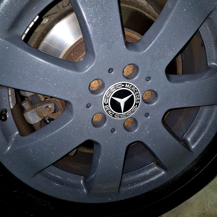 Летни гуми 17 цола с брокатени джанти