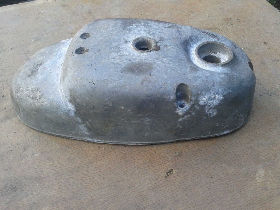 продам мотошлем  размер 60