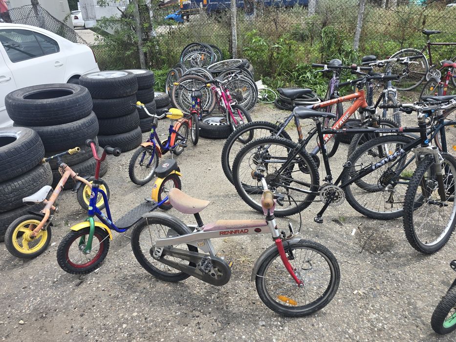 Biciclete de vanzare