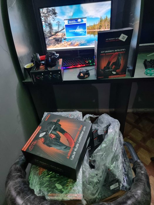 Komputerlar va playstationlar komplekt