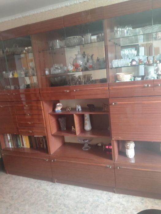 Продаётся стенка