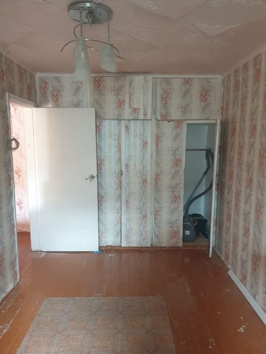 Продам квартиру на корчагина 84