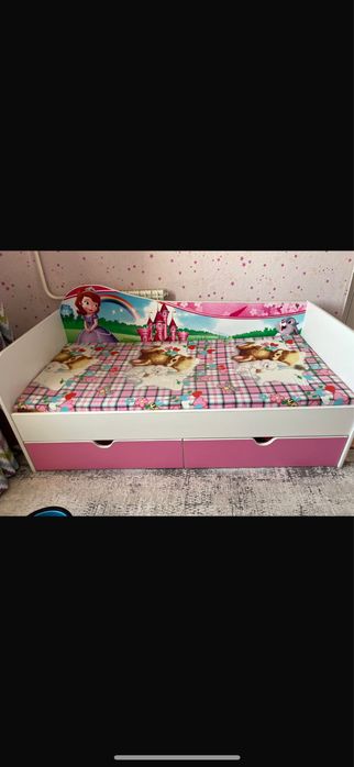 Продам кровати для девочек