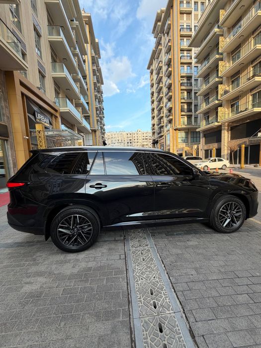 Lexus RX350 2024 — 5