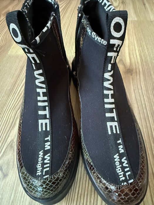 Ghete textil și piele