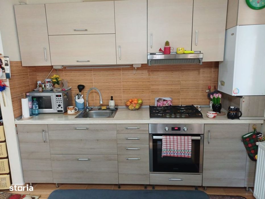 Apartament cu 2 camere, 45 mp, balcon, zona Eroilor — fotografia 3