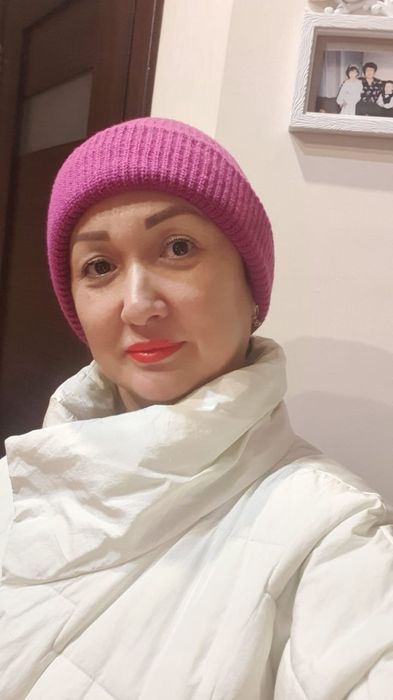 Продам шапочки, разных цветов