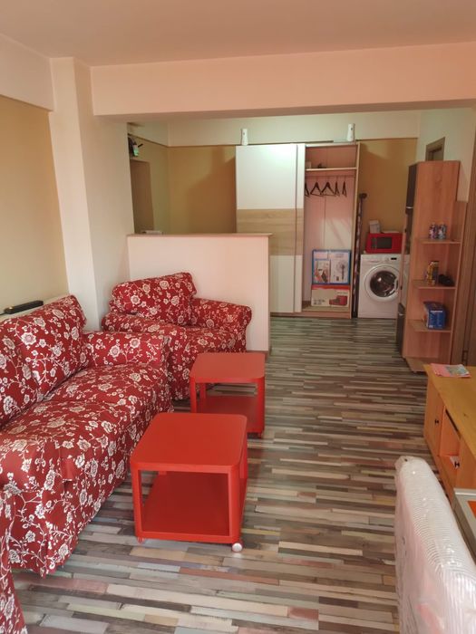 garsonieră de închiriat