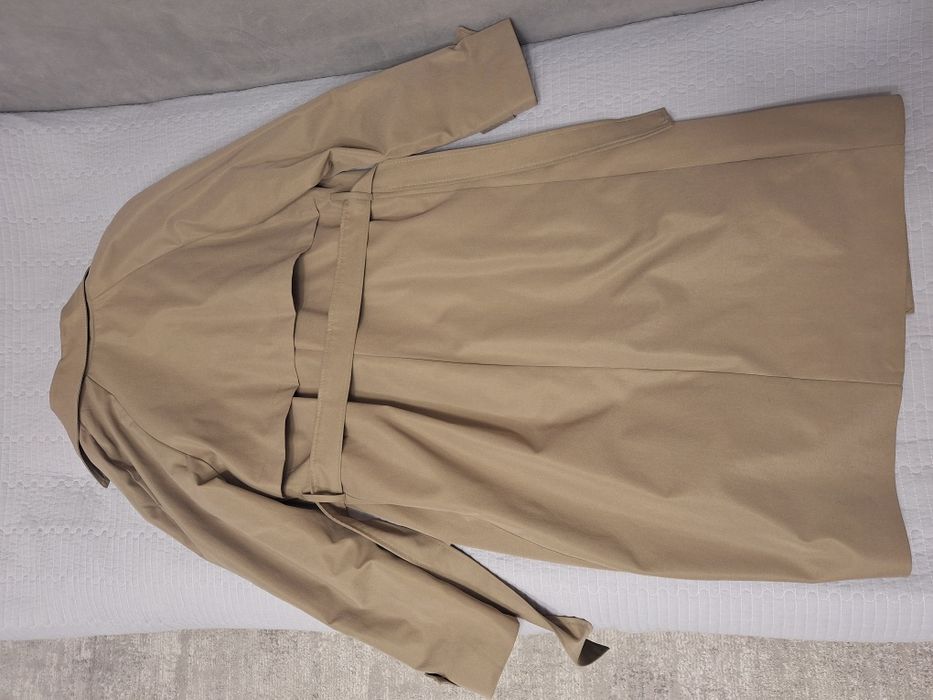 Продам тренч хаки