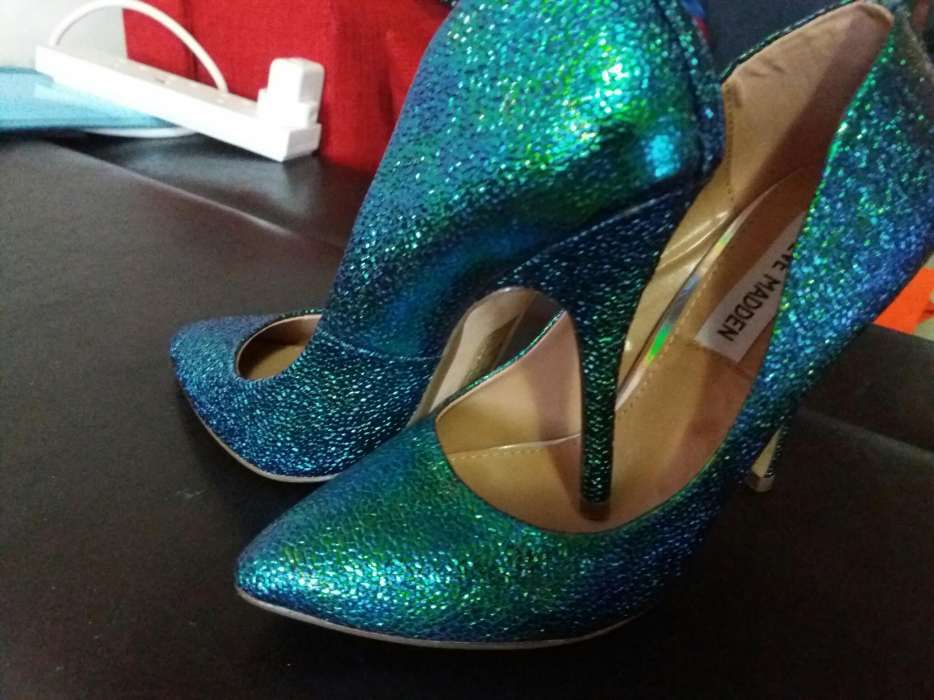 Pantofi STEVE MADDEN.nr 37 NOI