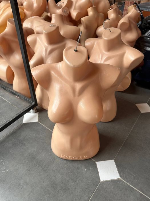 Манекен  женский