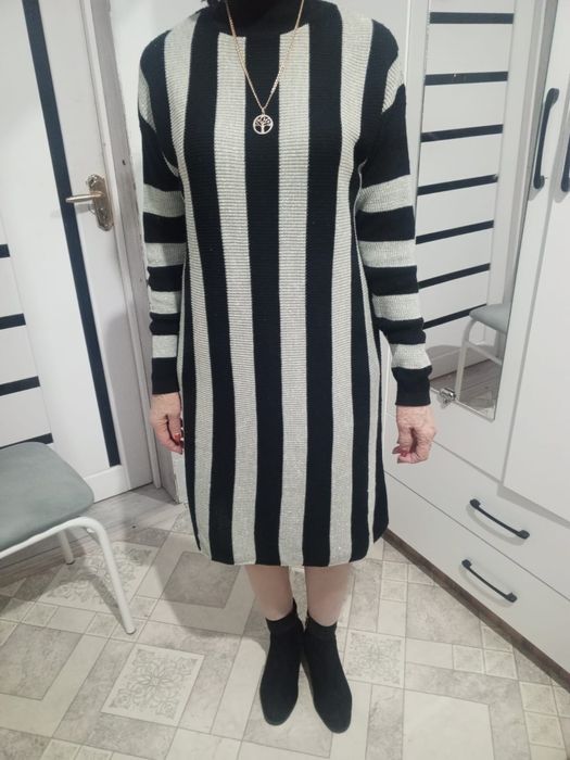 Продам красивые женские платья