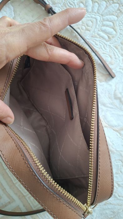 Продам сумку Michael kors