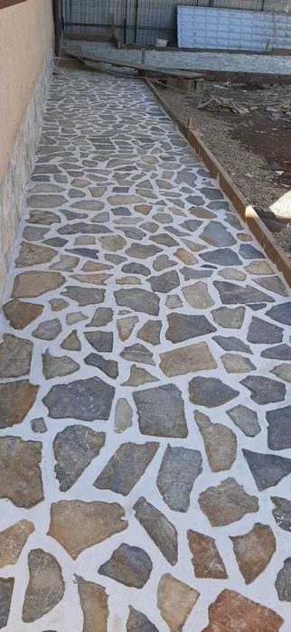 Piatra de Munte Naturala