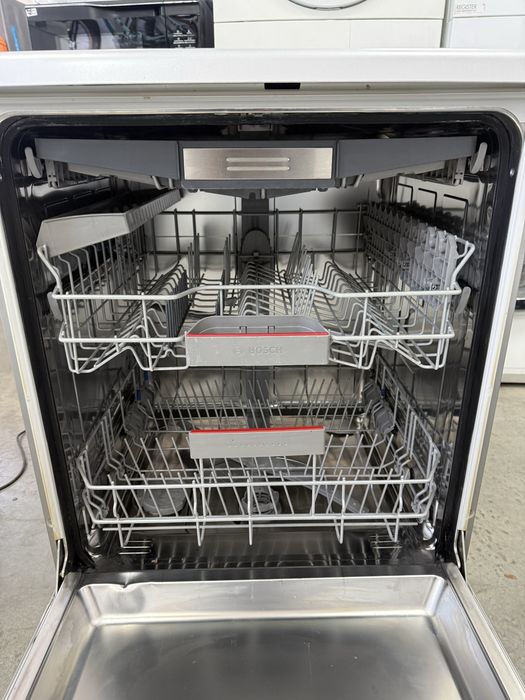 Свободно стояща Съдомиялна Bosch