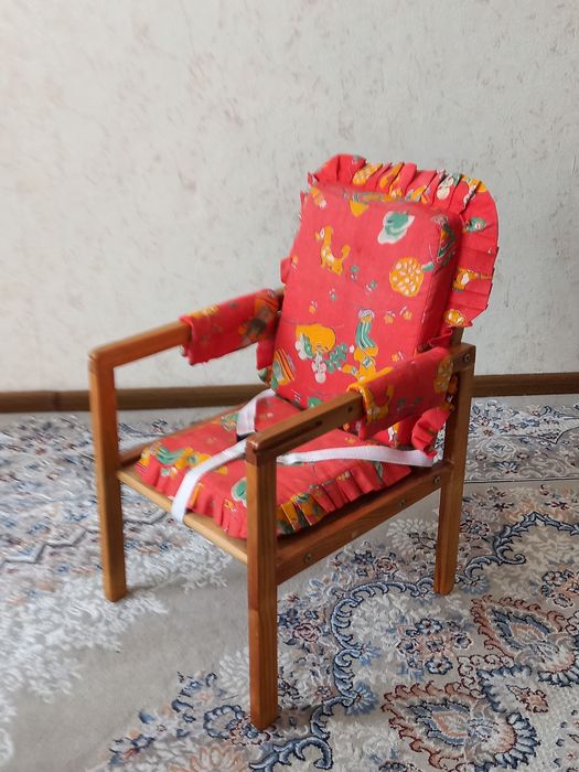 Детский стол и стульчик