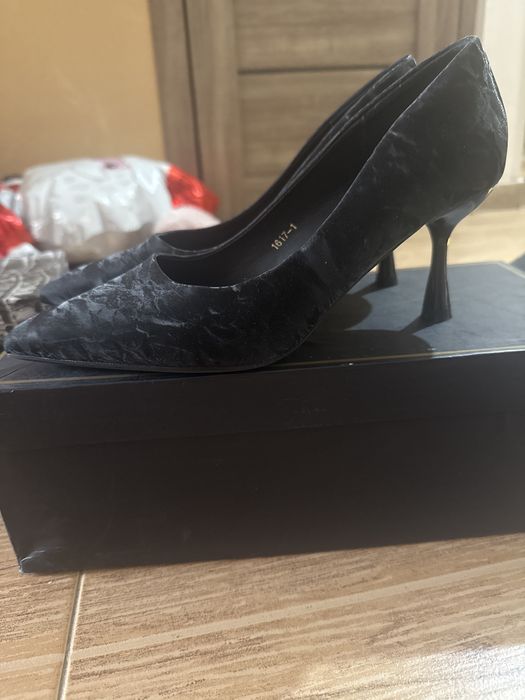 продам обувь и пиджаки