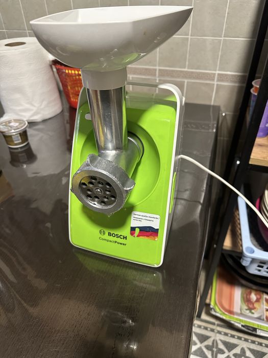 Электромясорубка б/у