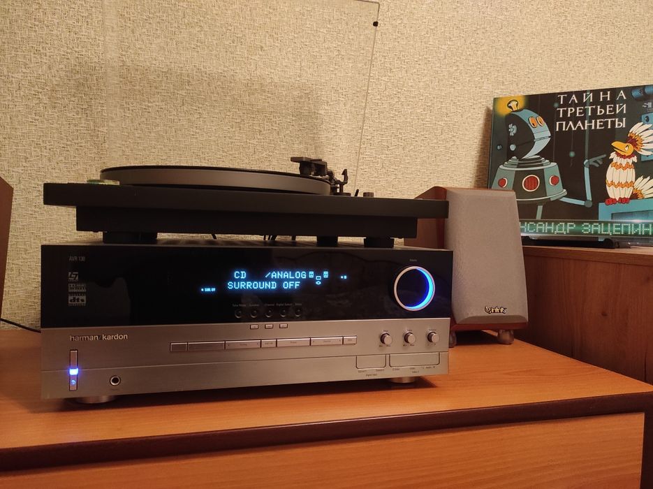Ресивер Harman/Kardon AVR130.