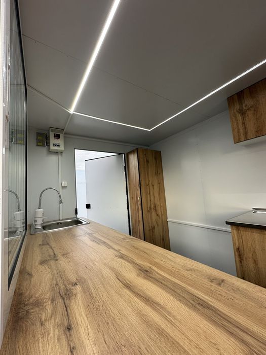 Търговска каравана за бързо хранене със спирачка!