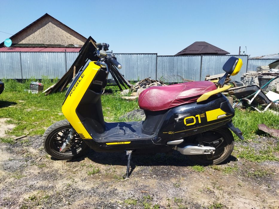 Скутер мопед электро