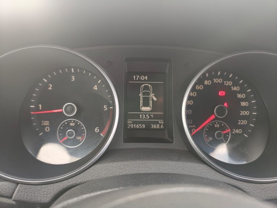 VOLKSWAGEN Golf 2011 — imagine 3