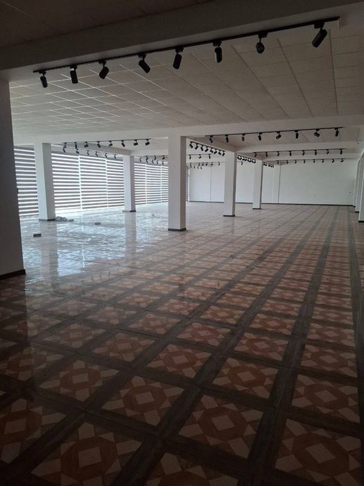 Аренда  2400 kvadrat