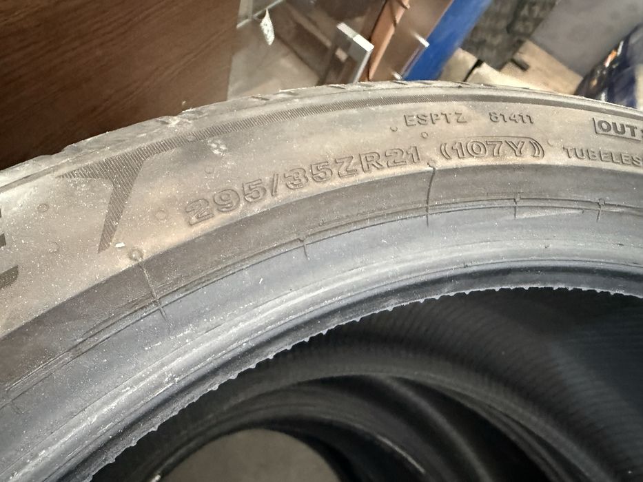 Гуми Bridgestone Potenza 295/35/R21