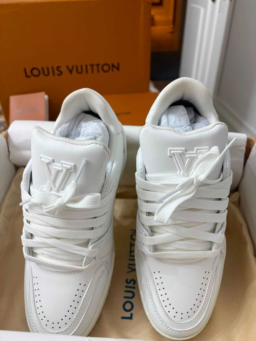 Aididasi  LOUIS VITTON piele naturala