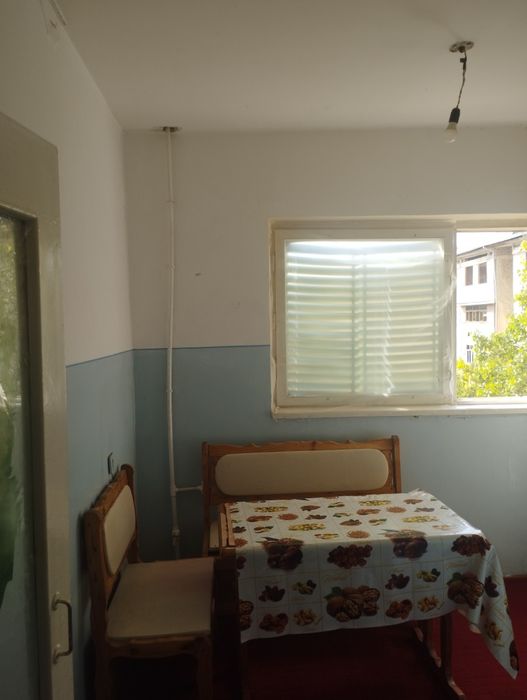 1 xonali Kvartira Sotiladi