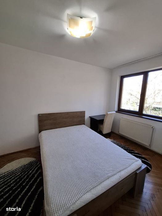 Apartament 2 camere+ bucătărie- Cartier Gruia strada Vânătorului