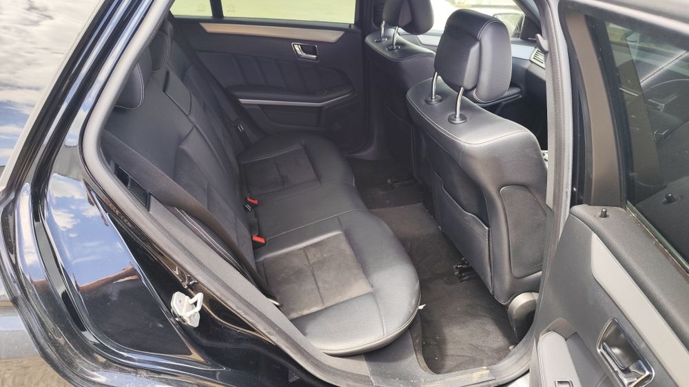 На части Мерцедес Е класа   265кс W212 комби 350CDI  2011г